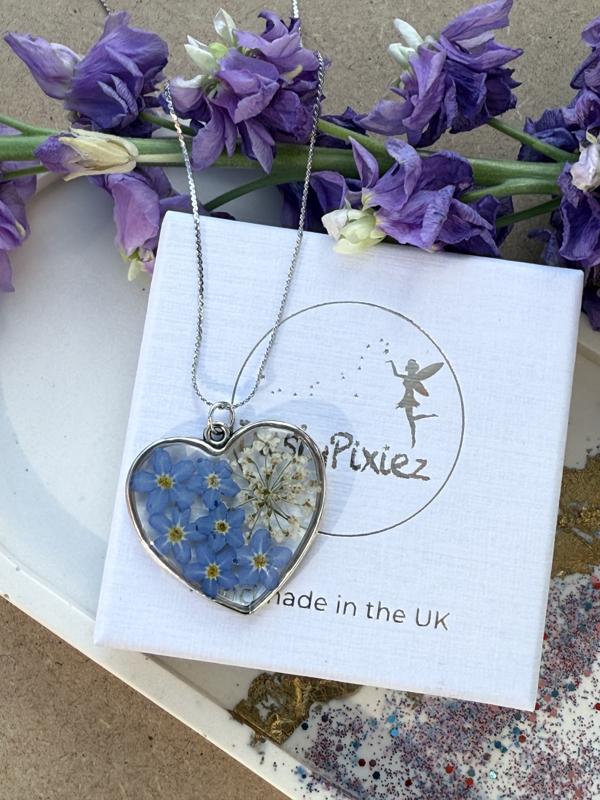 Forget me not beautiful heart necklace | Stainless steel image 4